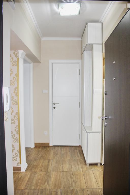 Kristi Lux Apartment Center Free Parking Fast Wifi Belgrado Exterior foto
