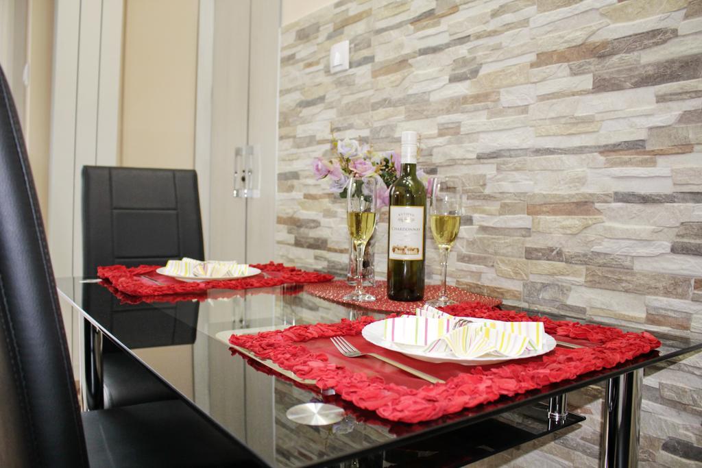 Kristi Lux Apartment Center Free Parking Fast Wifi Belgrado Exterior foto