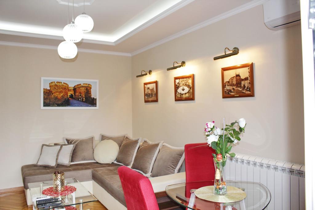Kristi Lux Apartment Center Free Parking Fast Wifi Belgrado Exterior foto